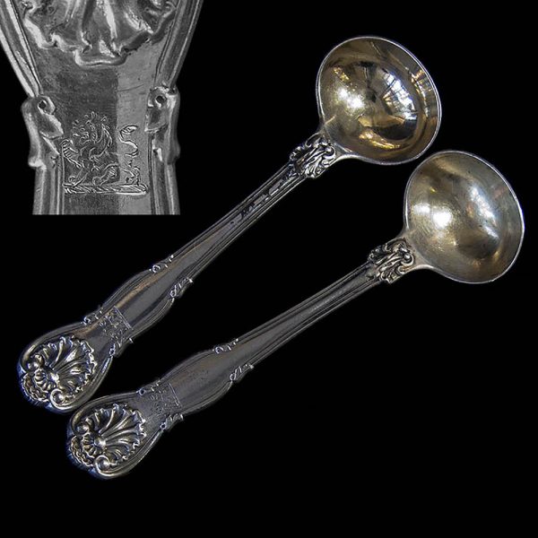 Antique Georgian Silver Kings Husk Pattern Salt Spoons